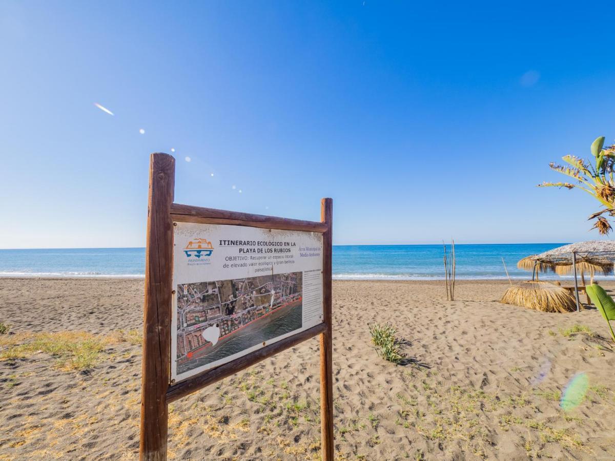 Cubo'S Hostal William'S Sunny 2 With Breakfast Torre de Benagalbon Esterno foto