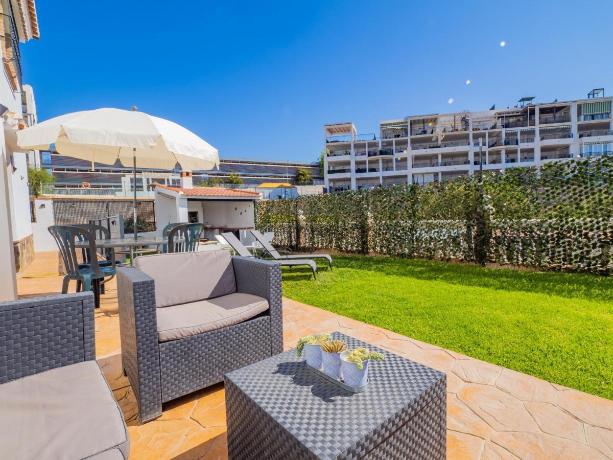 Cubo'S Hostal William'S Sunny 2 With Breakfast Torre de Benagalbon Esterno foto